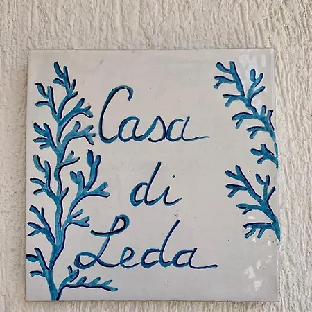 Casa Di Leda 2 Santa Flavia