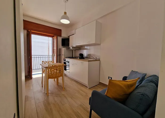 Lägenhet Casa Di Leda 2 *